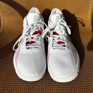 Nike Kyrie Flytrap 5. Men’s size 8. Brand new. White with red. No box.